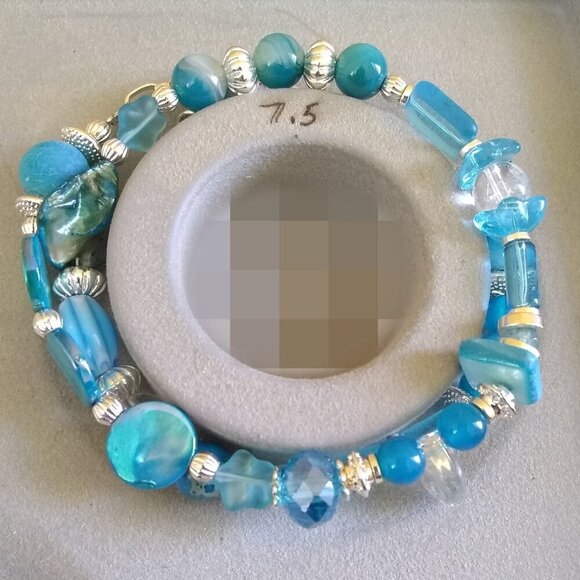 Ocean Blues! Double Wrap Bracelet with Various Type of Beads - Adjustable 7" +++ - Picture 11 of 11